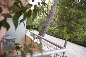 Anastazia Luxury Suites & Rooms