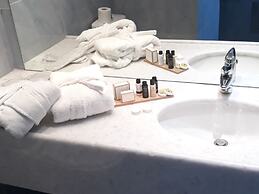 Anastazia Luxury Suites & Rooms