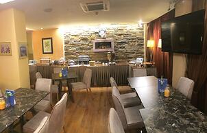 Anastazia Luxury Suites & Rooms