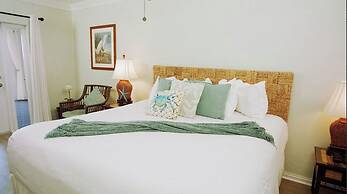 Coconut Palm Inn