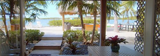 Coconut Palm Inn