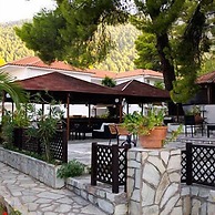 Delphi Hotel