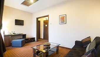 Inter Business Bucharest Hotel