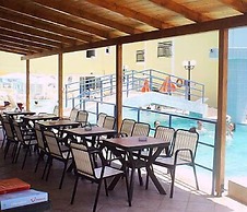 Vossos Hotel Apartments