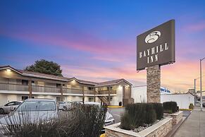 Bayhill Inn