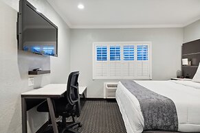 Bayhill Inn