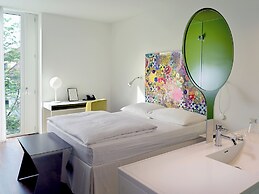 City Garden Hotel