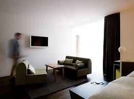 City Garden Hotel