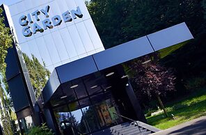 City Garden Hotel