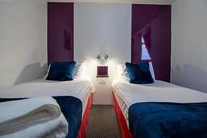 OYO The Bentleys Hotel