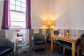 OYO The Bentleys Hotel
