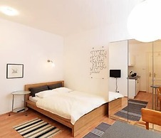 Kaiser Apartments