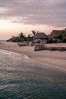 Dugong Beach Lodge