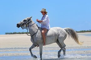 Dugong Beach Lodge