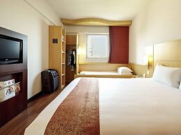 ibis Nanjing Zhonghua