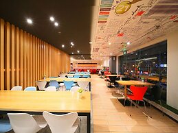 ibis Nanjing Zhonghua