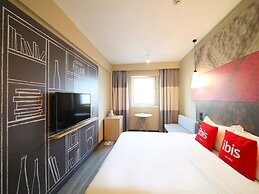 ibis Nanjing Zhonghua