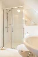 Cricketfield House - Guest House