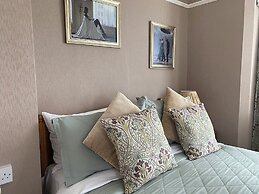 The Belmont Hotel