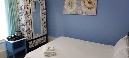 Bowie's Lodge