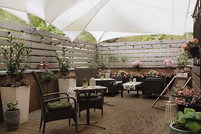 Liv'Inn Aparthotel
