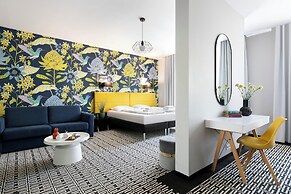 Liv'Inn Aparthotel