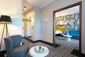 Liv'Inn Aparthotel