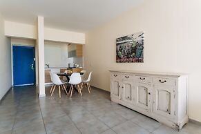 Vrachia Beach Hotel & Suites - Adults only