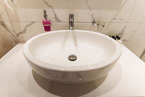 Vrachia Beach Hotel & Suites - Adults only