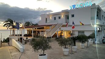 Vrachia Beach Hotel & Suites - Adults only