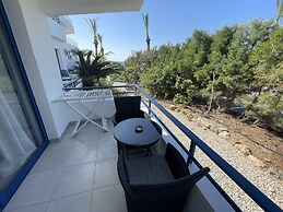 Vrachia Beach Hotel & Suites - Adults only