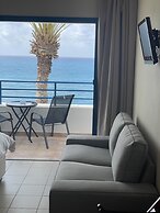 Vrachia Beach Hotel & Suites - Adults only