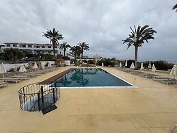 Vrachia Beach Hotel & Suites - Adults only