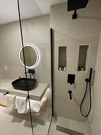 Vrachia Beach Hotel & Suites - Adults only