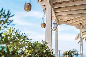 Vrachia Beach Hotel & Suites - Adults only