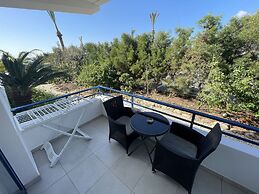 Vrachia Beach Hotel & Suites - Adults only