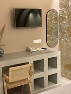 Vrachia Beach Hotel & Suites - Adults only