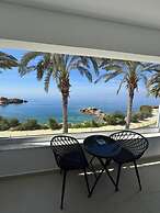 Vrachia Beach Hotel & Suites - Adults only