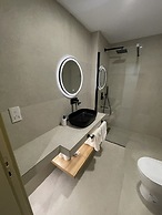 Vrachia Beach Hotel & Suites - Adults only