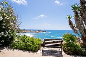 Vrachia Beach Hotel & Suites - Adults only