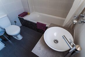 Vrachia Beach Hotel & Suites - Adults only