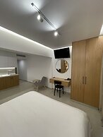 Vrachia Beach Hotel & Suites - Adults only