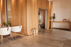 Vrachia Beach Hotel & Suites - Adults only