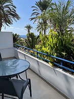 Vrachia Beach Hotel & Suites - Adults only