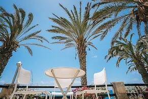 Vrachia Beach Hotel & Suites - Adults only