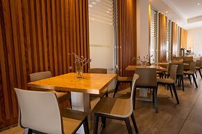 Vrachia Beach Hotel & Suites - Adults only