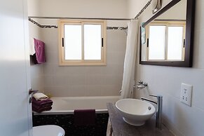 Vrachia Beach Hotel & Suites - Adults only