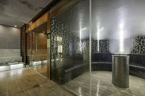 Marine Hotel