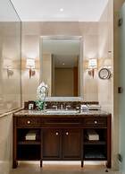 Lotte Hotel Moscow - The Leading Hotels of the World