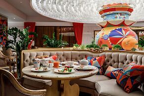 Lotte Hotel Moscow - The Leading Hotels of the World